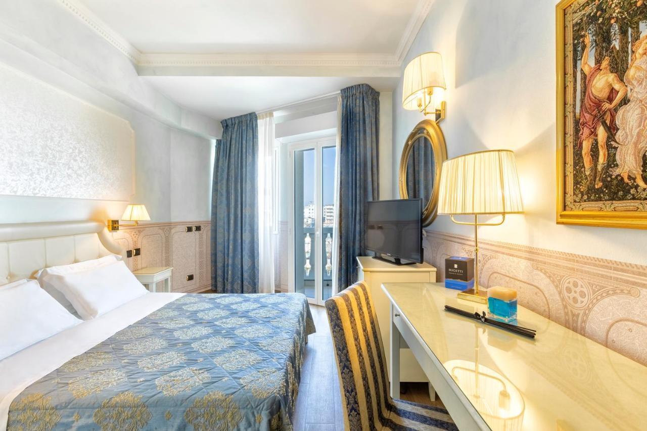 Hotel Baia Imperiale Rimini Esterno foto