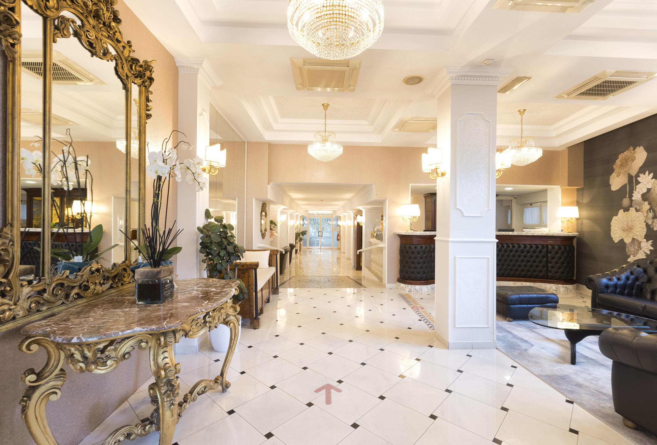 Hotel Baia Imperiale Rimini Esterno foto
